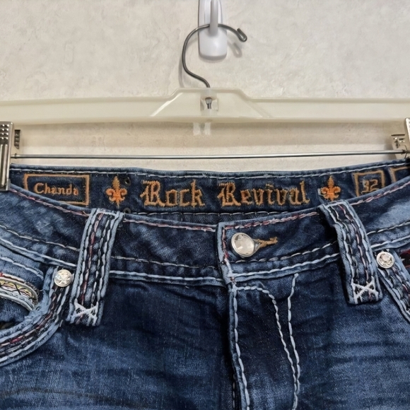 Rock Revival Jeans - Picture 4 of 16